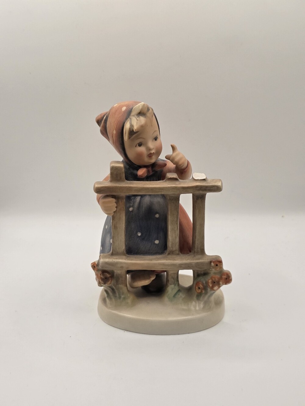 Vintage Hummel "Signs of Spring" Figurine #203/2/0 TMK-2 Full Bee ~5" AS-IS